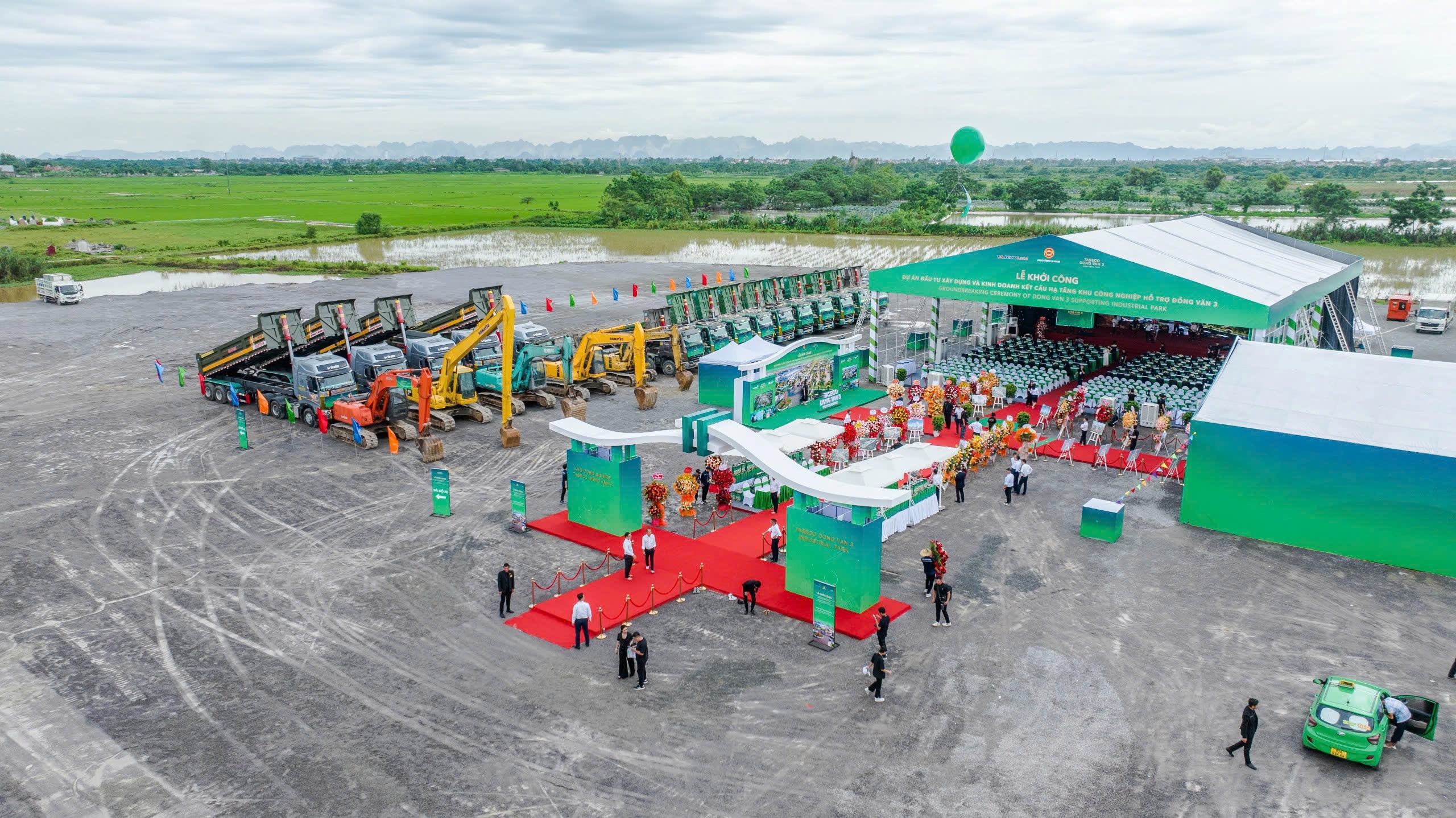 Overview of the Groundbreaking Ceremony for the Construction and Infrastructure Business Project of Dong Van 3 Supporting Industrial Park (Taseco Dong Van 3 Industrial Park) in Ha Nam Province